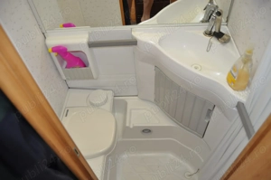 Rulota Knaus Sudwind 6704 - sistem fotovoltaic - imagine 7