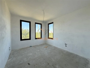 CASA  PLAN PARTER | DUBLU FRONT STRADAL | TEREN 1200 MP | STRADA DIMITRIE ANGHEL | ORADEA - imagine 4