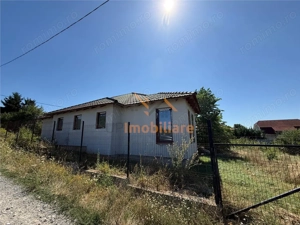 CASA  PLAN PARTER | DUBLU FRONT STRADAL | TEREN 1200 MP | STRADA DIMITRIE ANGHEL | ORADEA - imagine 2