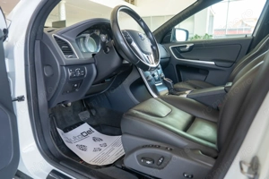 Volvo Xc 60 - imagine 10
