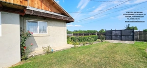 Casa, anexa si teren 1239 mp, situata in Podoleni