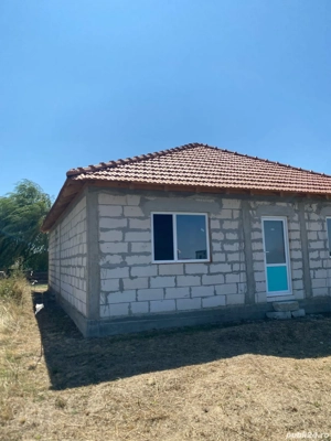 Vînd casă nouă - imagine 5