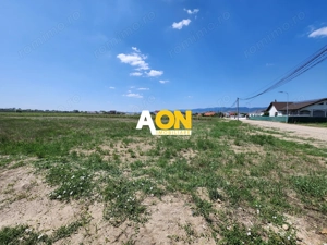 De vanzare teren intravilan 601mp, cu utilitati, Partos