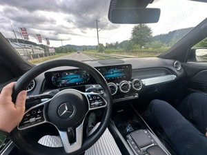 Mercedes-Benz GLB - imagine 10