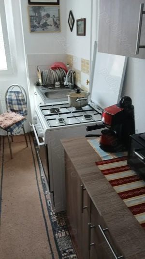 Schimb ap 2 camere zona Rozelor cu casa + diferenta