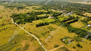 Teren intravilan 550 mp de vanzare pe Valea Avrigului loc Avrig