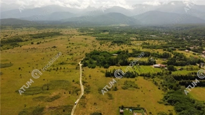 Teren intravilan de vanzare in Avrig zona Valea Avrigului - imagine 2