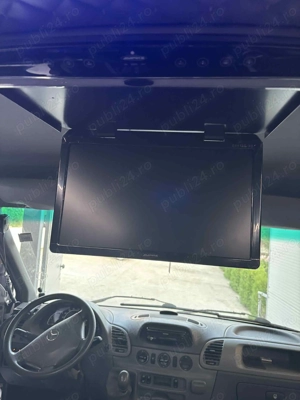 Inchiriez Mercedes Sprinter Multivan - Microbuz pentru excursii 213 CDI 902.621 - imagine 4 Inchiriez Mercedes Sprinter Multivan - Microbuz pentru excursii 213 CDI 902.621 - imagine 4