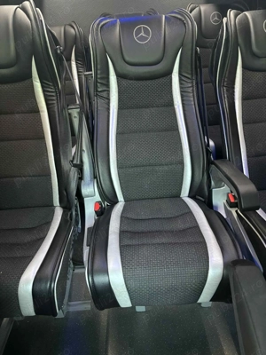 Inchiriez Mercedes Sprinter Multivan - Microbuz pentru excursii 213 CDI 902.621 - imagine 8 Inchiriez Mercedes Sprinter Multivan - Microbuz pentru excursii 213 CDI 902.621 - imagine 8