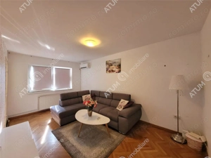 Apartament decomandat 3 camere si balcon zona Vasile Aaron din Sibiu - imagine 3