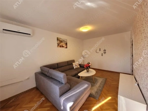 Apartament decomandat 3 camere si balcon zona Vasile Aaron din Sibiu - imagine 2