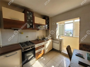 Apartament decomandat 3 camere si balcon zona Vasile Aaron din Sibiu - imagine 9