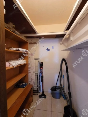 Apartament decomandat 3 camere si balcon zona Vasile Aaron din Sibiu - imagine 16