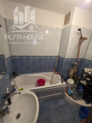 Vand 3 camere Decomandat la pret de 2 camere  Micro 1 Govandari  - imagine 6