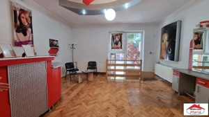 Casa cu spatii comerciale si locuinta zona centrala - imagine 9