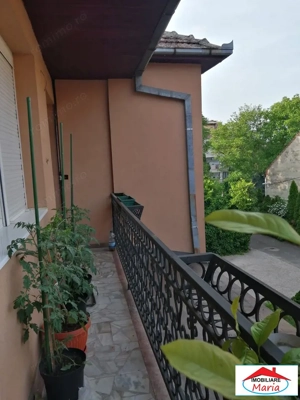 Casa cu spatii comerciale si locuinta zona centrala - imagine 8