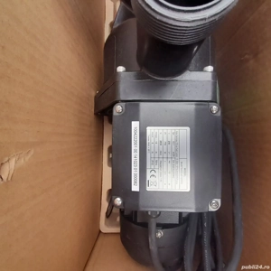 Vand pompa piscina noua