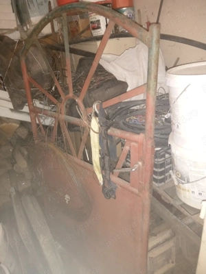 Vand poarta din metal pentru gard 