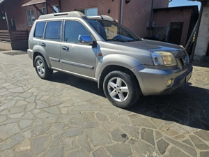 Nissan X-Trail 2.2 d 4x4 - imagine 2