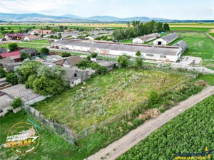 FILM! Apartament 2 camere,decomandat,cu garaj,1.400 mp teren,Let,Covasna