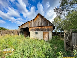 FILM! Apartament 2 camere,decomandat,cu garaj,1.400 mp teren,Let,Covasna - imagine 9