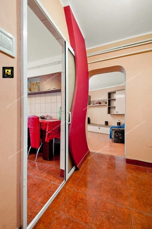 Vanzare apartament 4 camere, in Galati, blv. Brailei, sup.104 mp, mobilat si utilat - imagine 9