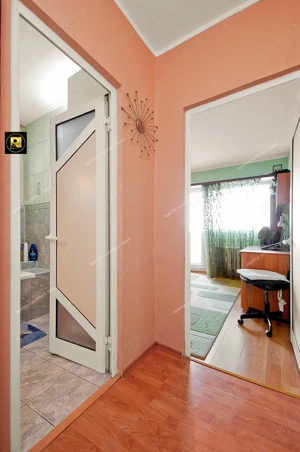 Vanzare apartament 4 camere, in Galati, blv. Brailei, sup.104 mp, mobilat si utilat - imagine 12