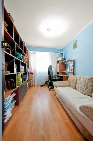 Vanzare apartament 4 camere, in Galati, blv. Brailei, sup.104 mp, mobilat si utilat - imagine 11