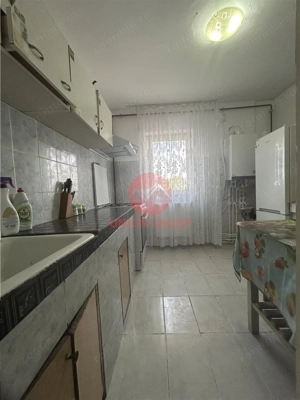 Apartament 3 camere, decomandat, Navodari