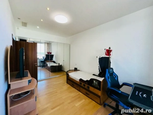 Aleea Privighetorilor- Penthouse 833 mp utili mobilat complet 3600 Euro + TVA - imagine 16