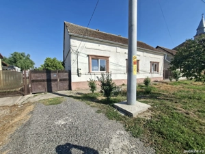 casa de vanzare sau la schimb cu casa in reintra casa este in maureni  - imagine 10 casa de vanzare sau la schimb cu casa in reintra casa este in maureni  - imagine 10