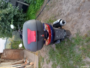 Suzuki Burgman 200 - imagine 5 Suzuki Burgman 200 - imagine 5