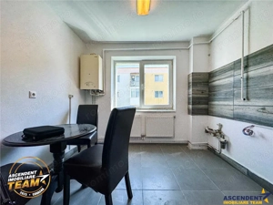 Tur 3D! Apartament 2 camere,renovat,arie apreciabila,Garii,Sfantu Gheorghe - imagine 2