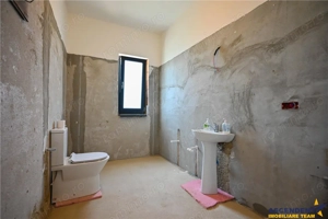 FILM! Casa personalizabila,pe un singur nivel,  pod mansardabil,pozitie cu liniste,Sanpetru - imagine 14