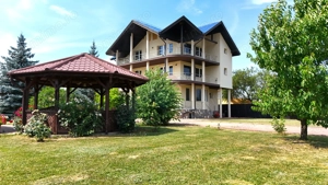 Vilă deosebită cu grădină superbă și panoramă - Ghimbav, ultracentral