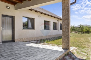 Casă noua 246 mpc cu teren 1363 mp de vânzare Sannicolau Mic, Arad - imagine 3