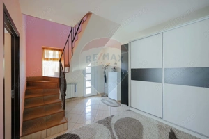 De vânzare casă cu 3 camere și teren 950 mp în Mihai Bravu - imagine 7