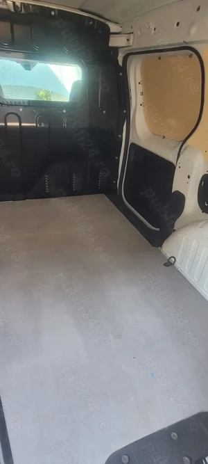 OFERTĂ- Renault Express blue 1,5 dCI, 95CP, 2023 - imagine 10 OFERTĂ- Renault Express blue 1,5 dCI, 95CP, 2023 - imagine 10