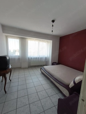 Proprietar vand apartament 2 camere decomandate, Ploiesti bloc Mercur etaj 6, - imagine 4