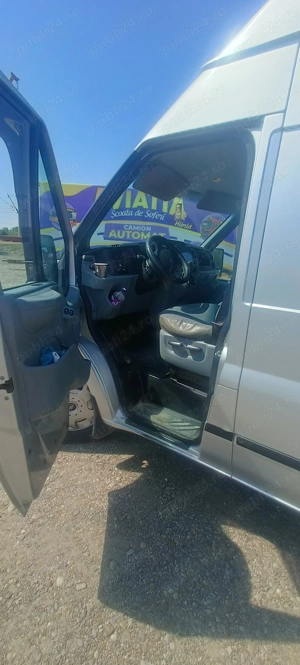 Vând Ford transit - imagine 10