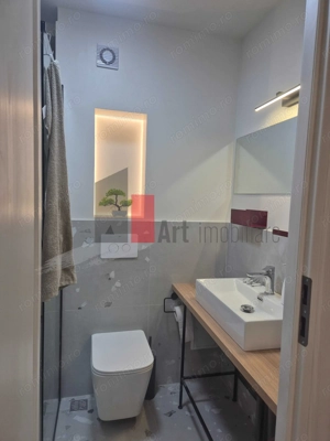 Inchiriez apartament 4 camere, complet renovat, - imagine 7