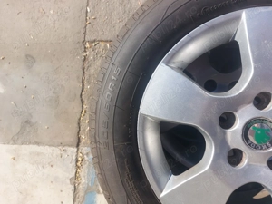 Vind set complect cauciucuri Fulda și jenți aluminiu în perfectă stare ,pentruSKODA 205/60/15 - imagine 5