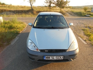 Ford Focus. 2003