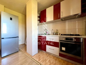 Apartament cu 3 camere, centrala proprie, zona Bucovina - imagine 4