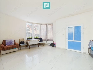 Casă P+E+M în zona Mehala pe arteră principală - imagine 5