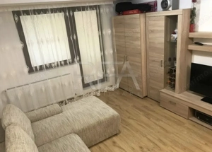 2 camere 103 mp, P/5, terasa, Apusului-Str. Castranova.