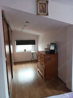 Vând casă la curte sector 5 direct proprietar