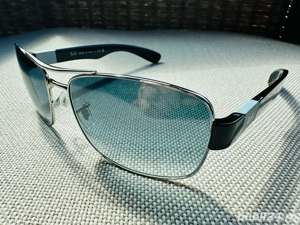 Ochelari de soare Ray-Ban RB3522