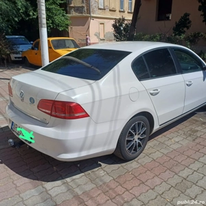 vand Vw Passat an 2013 b7 - imagine 5