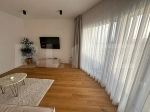 Duplex cu 4 camere, 178 mp utili, cu garaj, panoramă superbă, zona Voronet - imagine 15